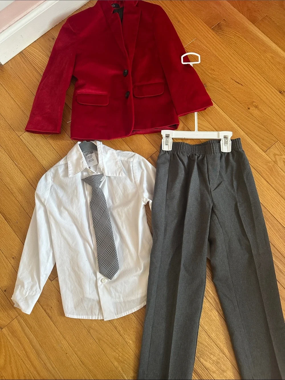 Boys 4 piece Special Occasion Set!